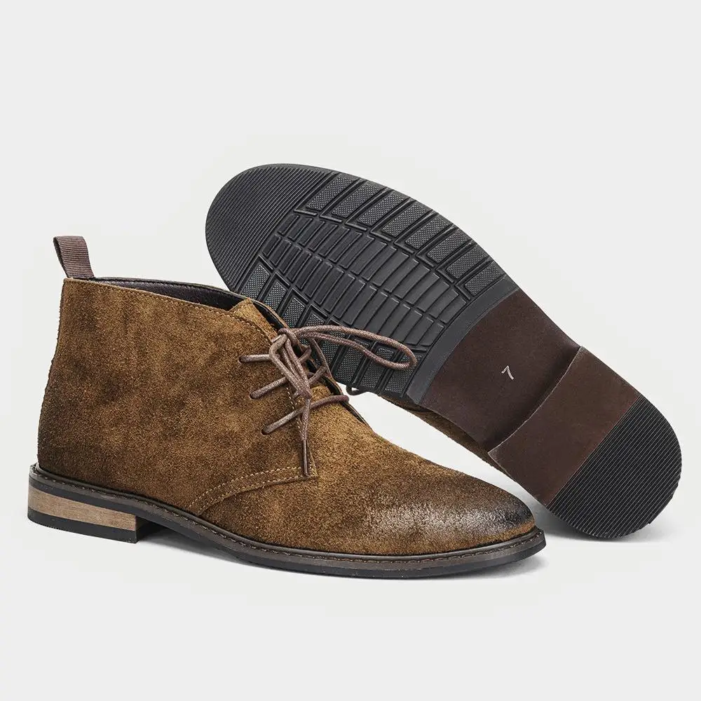 Herrenstiefel aus echtem Rindsleder, mit zwei Ösen zum Schnüren, für Herren, geeignet für Freizeitkleidung, Herrenstiefel mit matten, gemusterten Verzierungen. – Detail 7
