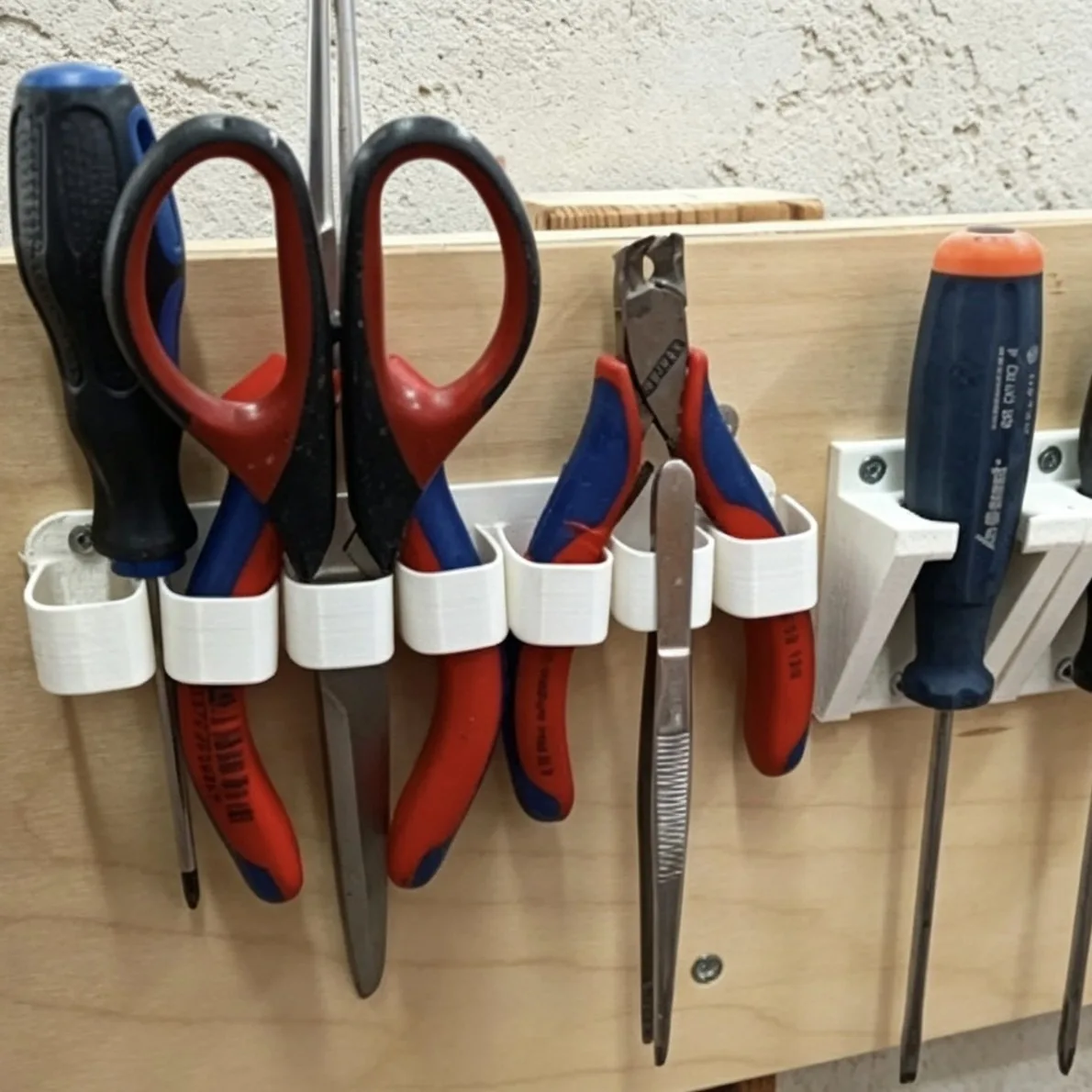 Heavy Metal Wall Mounted Tool Sorting Rack, Space Saving Pliers, Screwdrivers, Wrenches, Hammers, Storage
