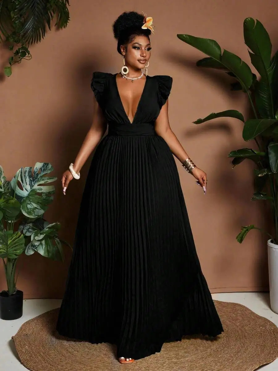 

Black Plus Size V-Neck Cap Sleeve Pleated Maxi Dress