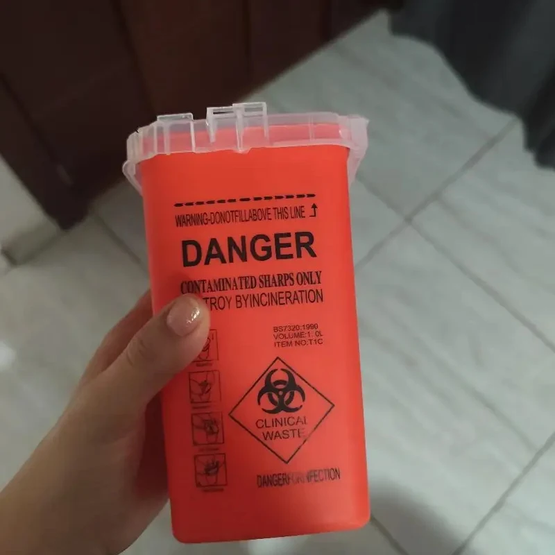 Plastic Waste Box Medical Supplies Container Disposable Collect Box Tattoo Needles Blade Recycling Storage Box 1pcs