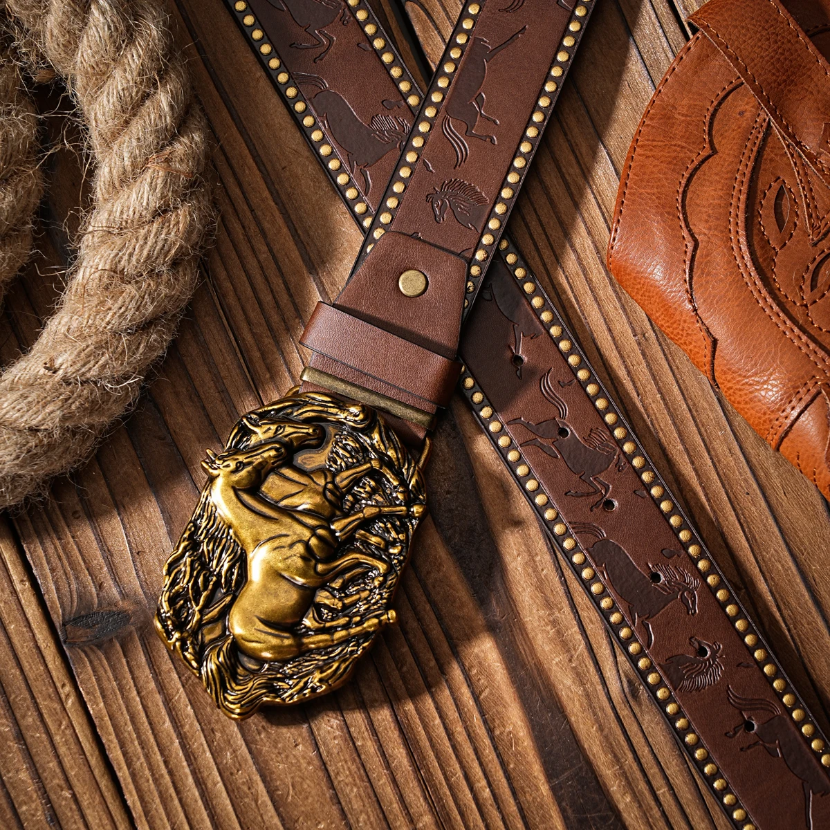 Lässige, individuelle und Retro-Gürtel, Kleidungsaccessoires im Western-Stil, Metallschnallen, PU-Gürtel, geeignet für Männer und Frauen – Detail 7