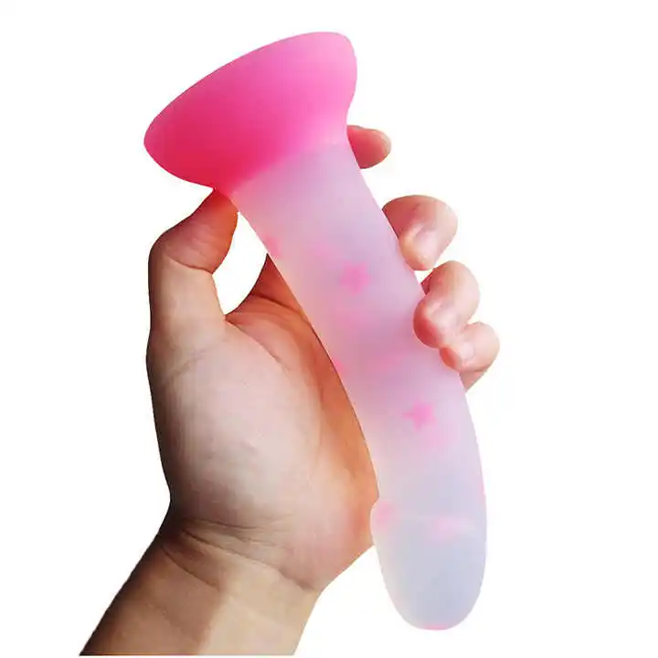 محاكاة القضيب الإناث الاستمناء سميكة دسار الدعائم الخاصة الكبار النشوة الجنسية الجنس لعب النساء المنتجات المثيرة تنبعث الضوء الشفاف