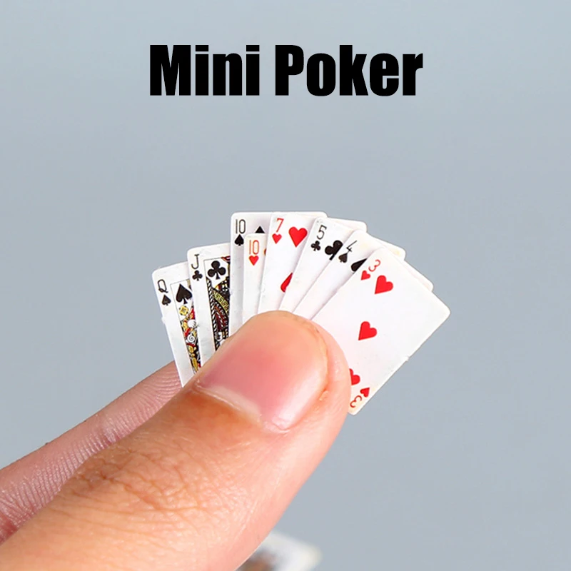 2pcs Mini Cute 1:12 Dollhouse Miniatures Poker Home Decoration Poker Cards Playing Game for Doll Kawaii Accessories