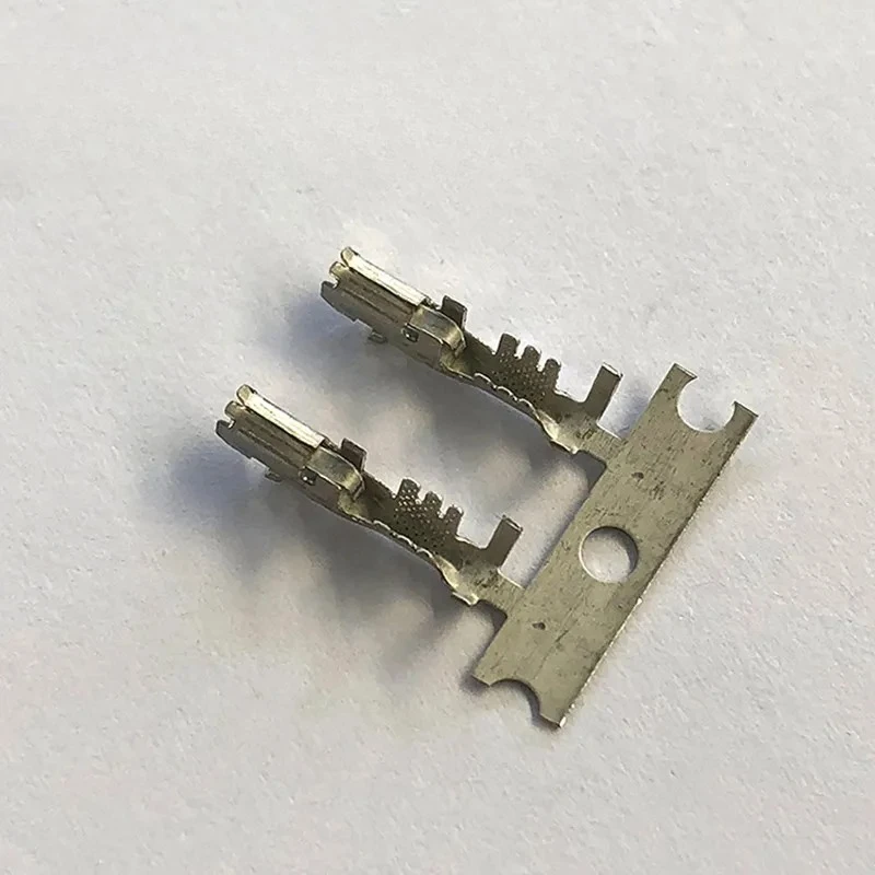 

12103881 500/roll Automotive Connectors FMALE 150 SERIES TIN CBL RANG 2.40-2.03MM