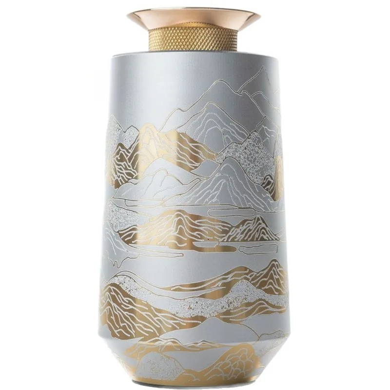 

Car aroma diffuser automatic intelligent fragrance spray high-end diffuser in the home bedroom living room in the locomotive