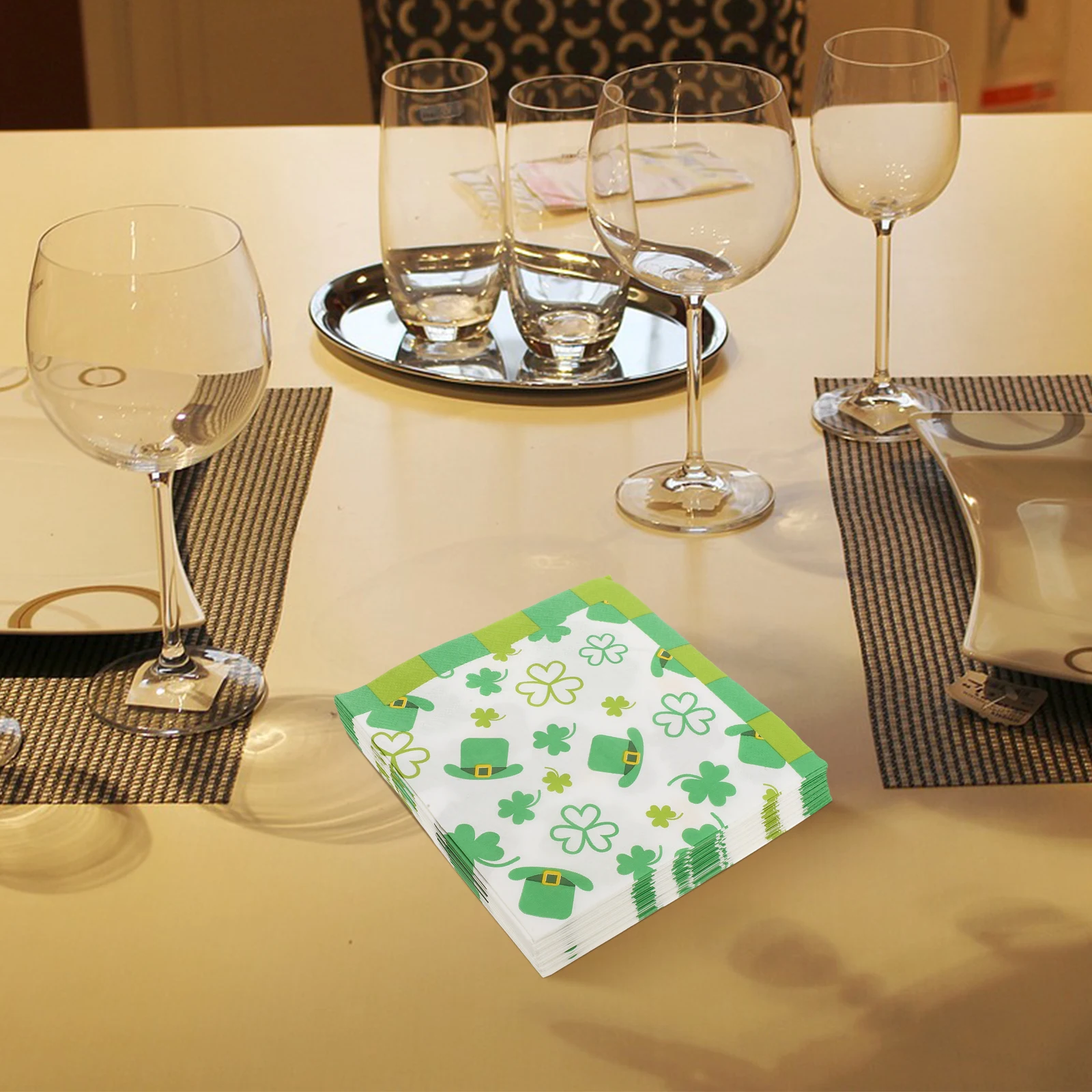 

20 Pcs Shamrock Design Paper Napkins Durable Material Soft Disposable St Patrick Day Party Decorations Holiday Supplies