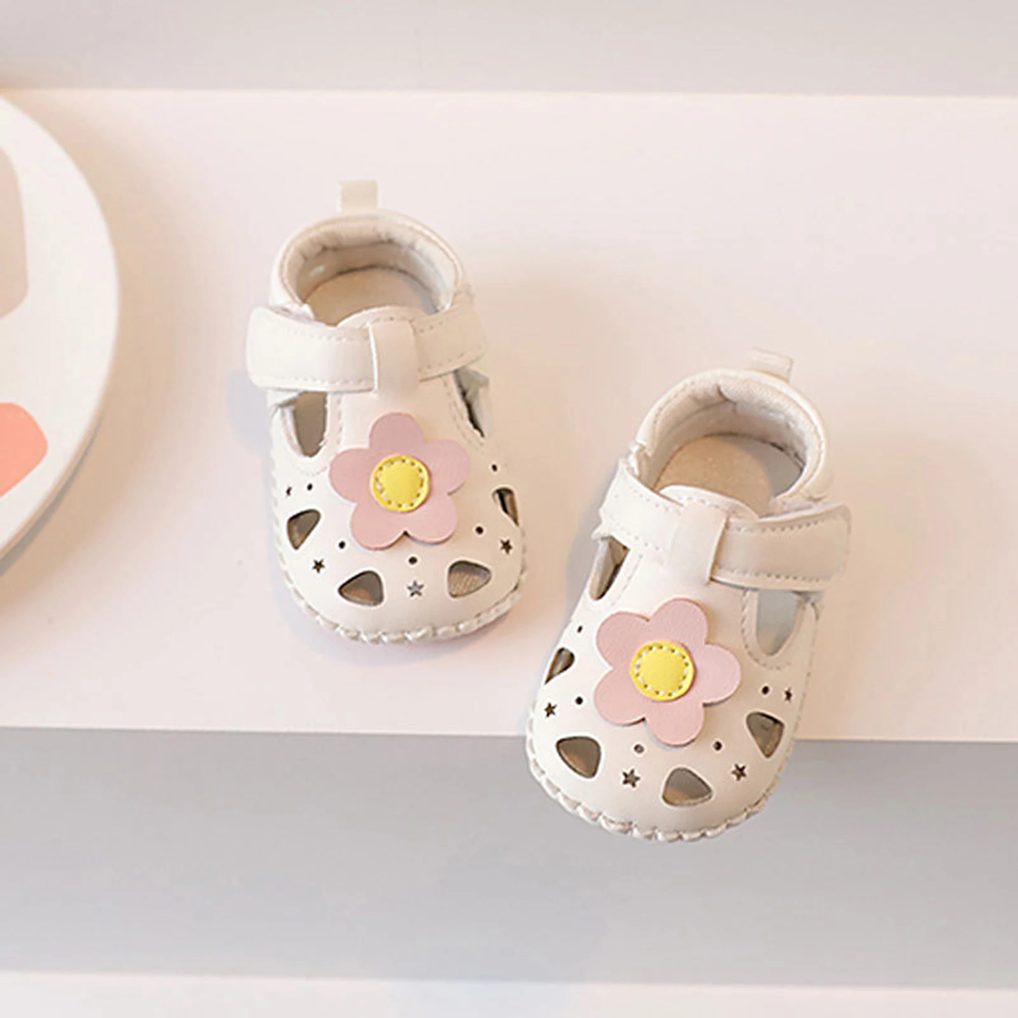 صنادل صيفية للفتيات رائعة بعقدة على شكل فيونكة ماري جين أحذية مشي للأطفال الصغار بمقدمة مغلقة ونعل غير قابل للانزلاق #4