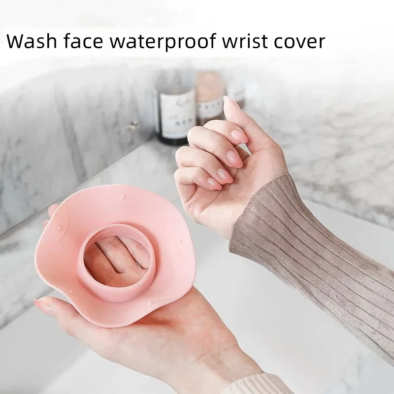 2pcs Silicone Waterproof Face Wash Wristbands Splash-Proof Adult Sleeves for Household and Hair Washing Universal Guard Cuffs