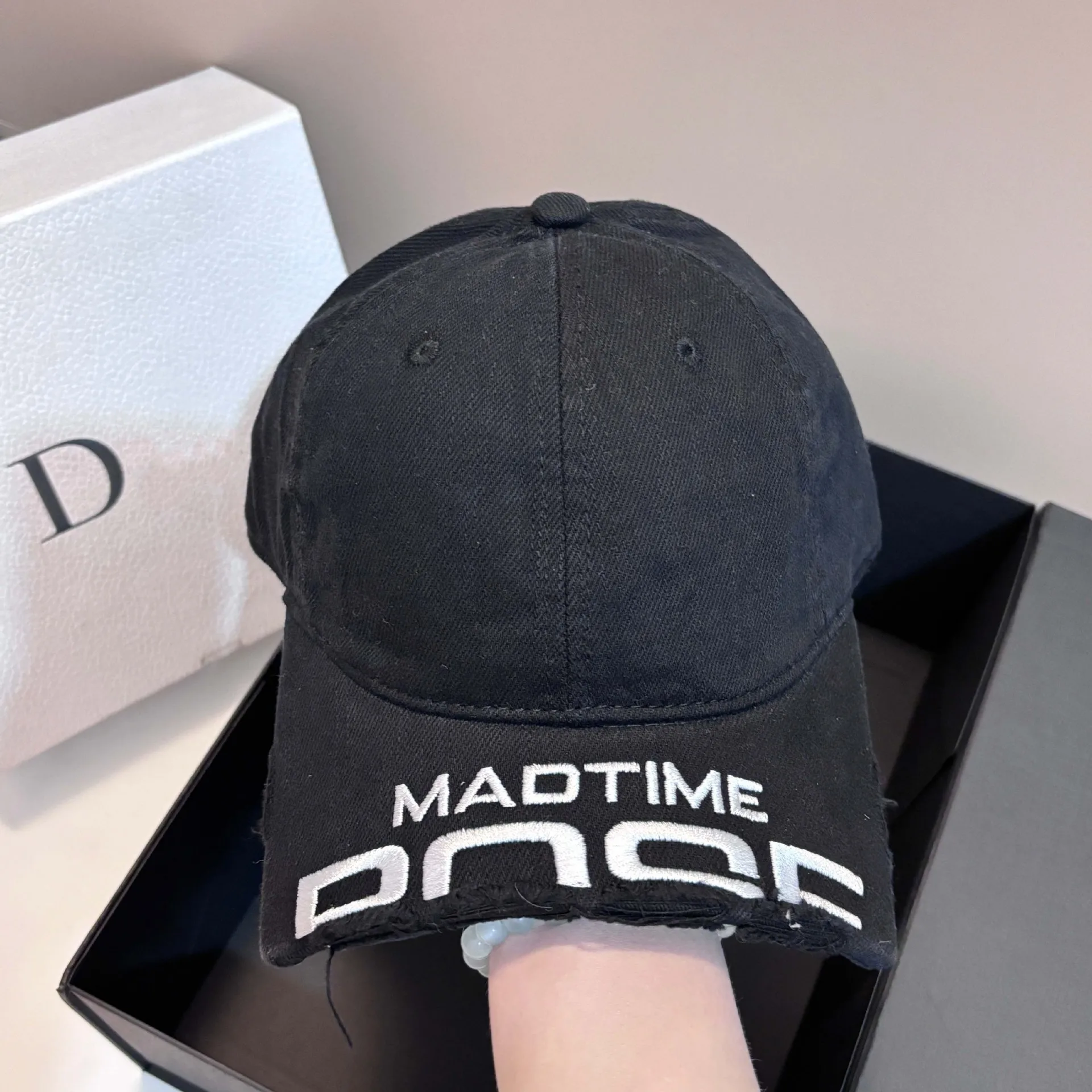 

2025 Top Version Martine Logo Embroidery Women Men Baseball Caps Washed Vintage Baseball Hats Unisex Casual Golf Snapback Hat