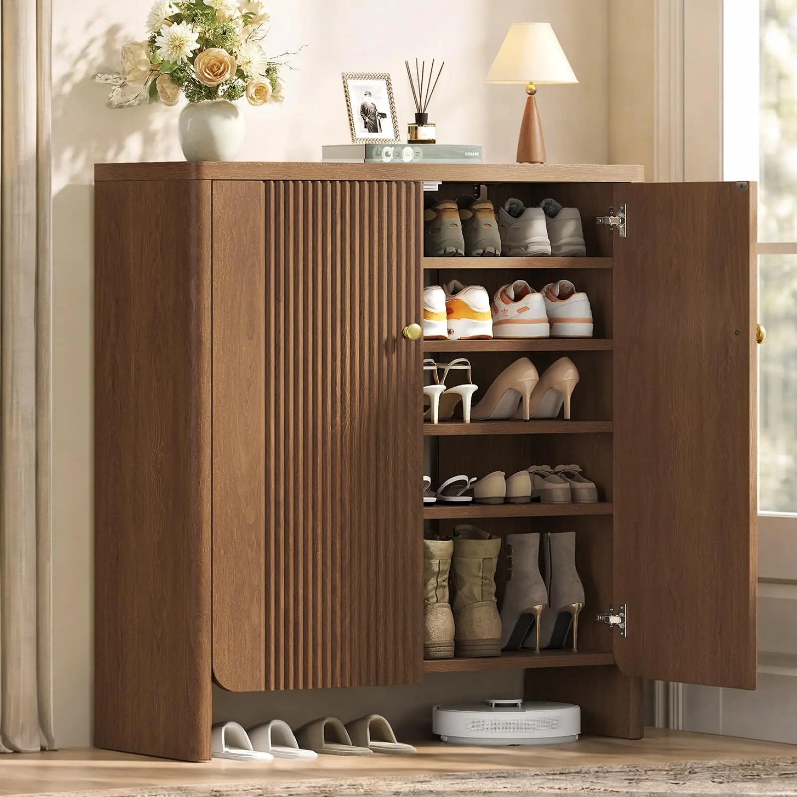 Fluted Shoe Cabinet for Entryway, 5-Tier Shoe Storage Cabinet,Walnut