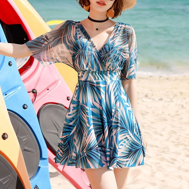 2023 New Fashionable Beach Low Back Women\'s One Piece Swimsuit Padded V Neck Sexy Contrast Color Printed High Waisted Bikini Set