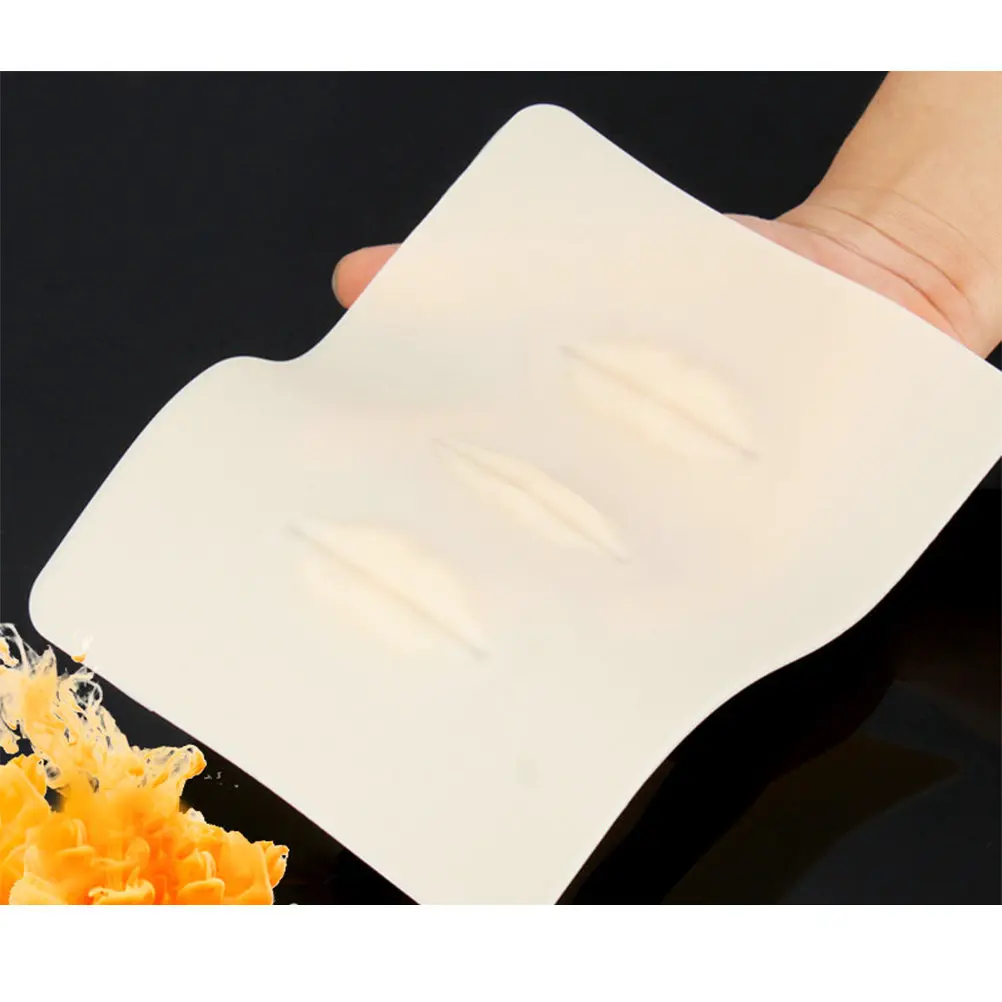 

1Pcs 3D Realistic Lip Practice Skin Made of High Grade Silicone for Tattooing Practice Accessories Ideal Gift for Learners