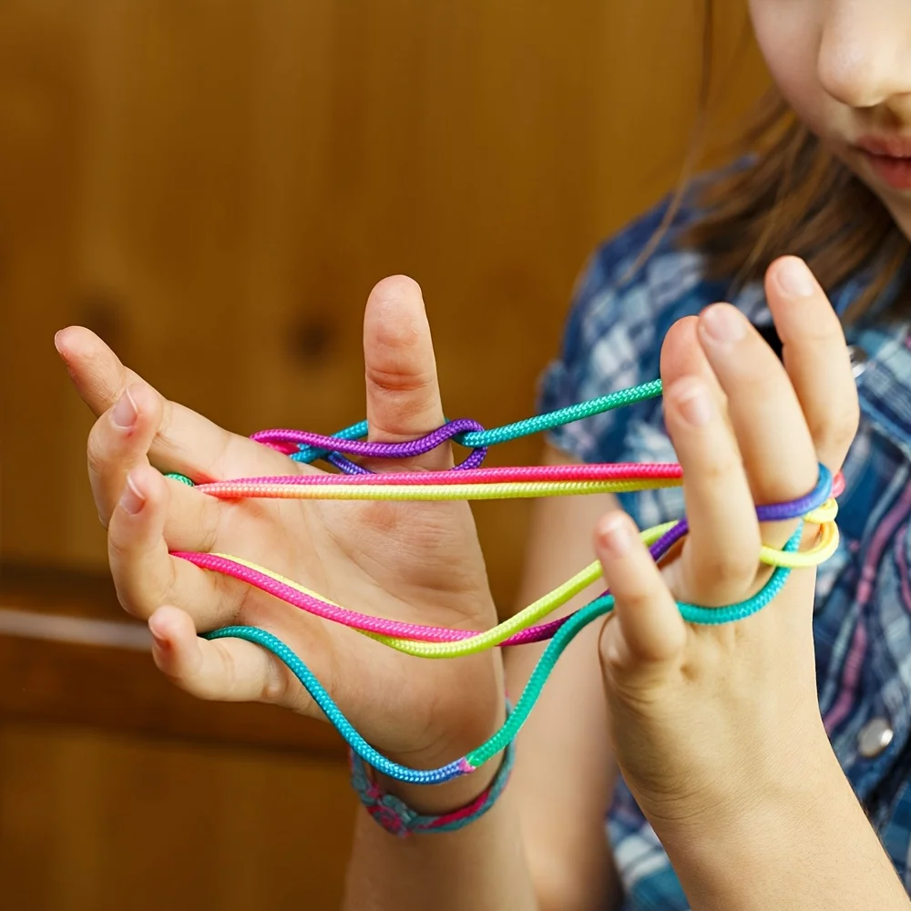 

Educational Nostalgia Classic Traditional Cat Cradle Rope Finger Game Fancy Family Card Game, 64.96 Inches in Length, Rainbow Color (inelastic)