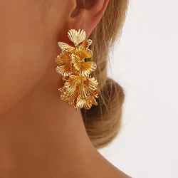 Retro Flower C-shape Earrings for Women 2024 Trend Drop Stud Jewelry Fashion Charm Holiday Party Gift