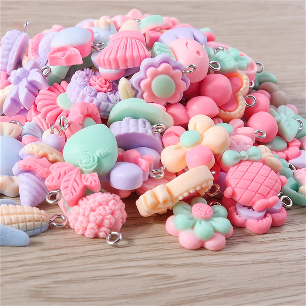 Tusember 15 Stück niedliche Mädchen-Anhänger in rosa Serie mit Schleifenknoten und Kuchenblumen für die Schmuckherstellung, Ohrringe, Halsketten, handgefertigte Accessoires – Detail 4