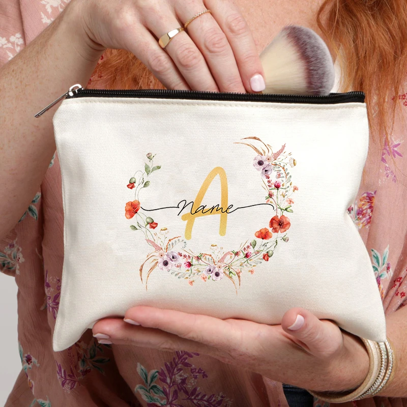 Bolsa de maquillaje personalizada con nombre de la novia, guirnalda de flores, organizador, regalo de despedida de soltera, dama de honor, bolsa de almacenamiento de boda