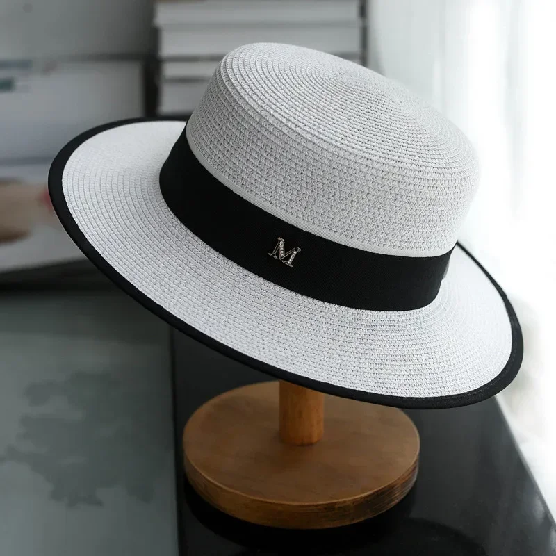 

Summer outdoor M letter rhinestone flat brim sun hats Summer womens bowler hat Straw cap for travel shopping Patio umbrella lamp