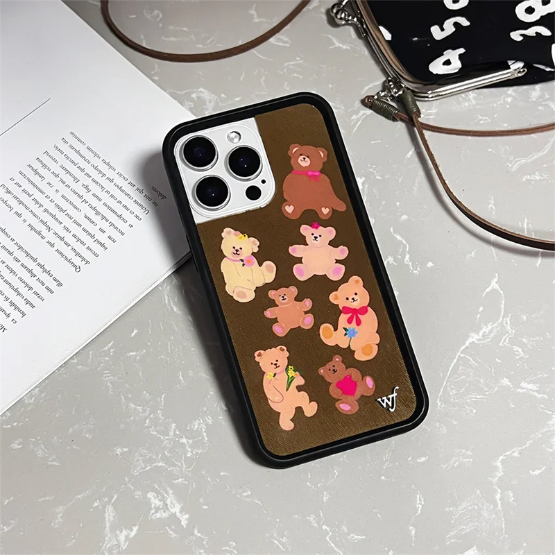 Luxury Wildflower Cute Dog Rabbit Flower WF Phone Case For iPhone 12 13 14 15 1 6 Pro Max Cartoon Wildflower Bear Toy Back Cover