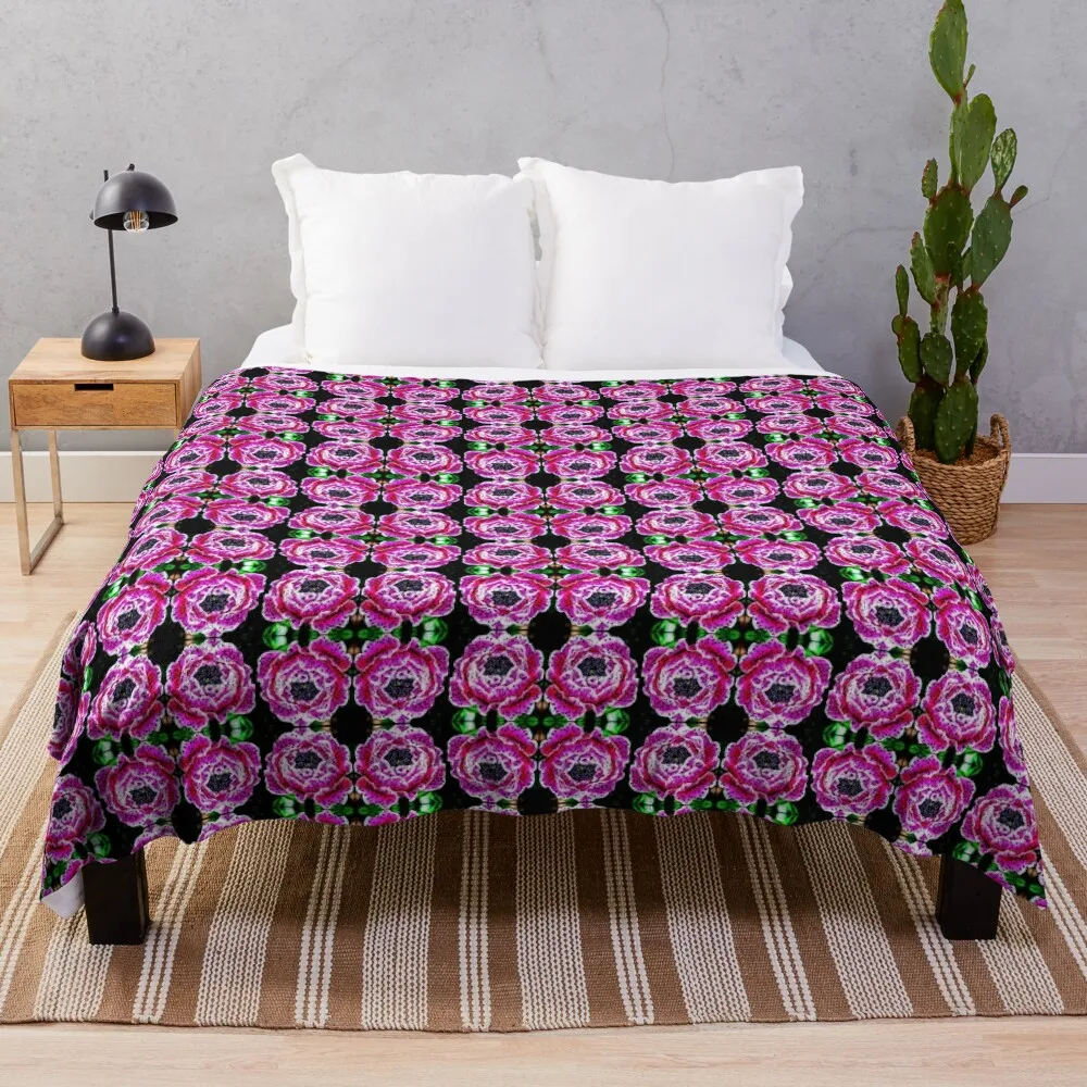 IL GIARDINO SEGRETO di MD-DELLAMORT Throw Blanket Luxury Hairys Travel Blankets