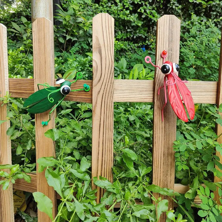 2026 Creative New 1 Pcs Colorful Cute Garden Art Metal Sculpture Locust Grasshopper Ornament Outdoor Wall Art Garden Statues