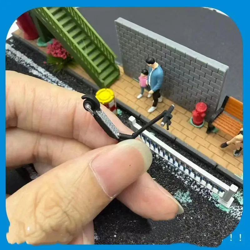 1:64 Maßstab Mini-Scooter Ausstellungsmodell Hochsimuliertes Diorama-Requisit Sammlerstück zur Szenengestaltung als Geschenk – Detail 5