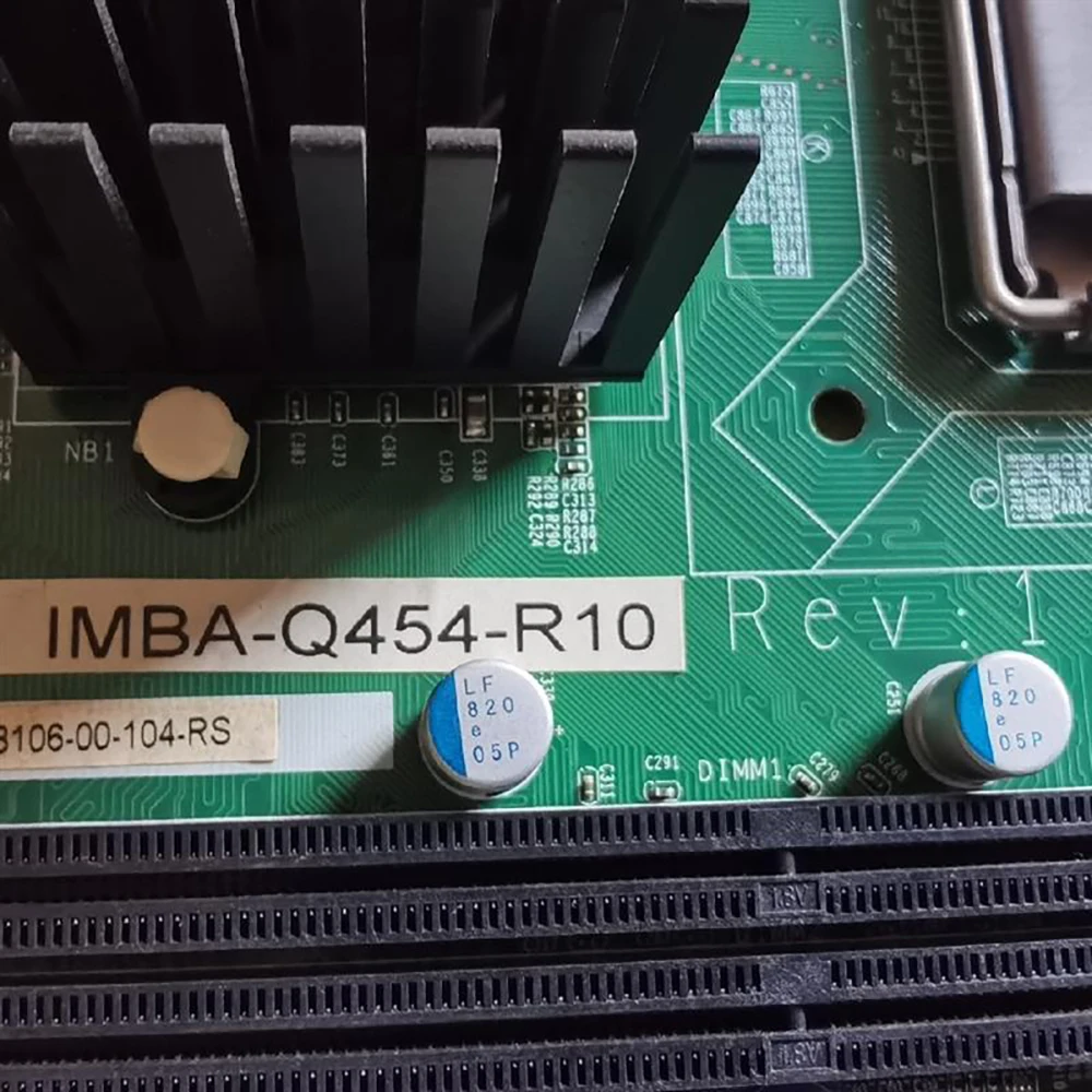 

For IEI IMBA-Q454-R10 REV:1.0 Industrial Computer Equipment Motherboard