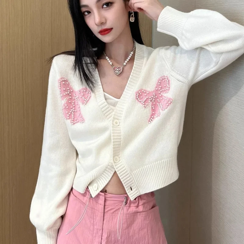 Bow Tie Nail Bead Cardigan Soft and Unique Pearl Sweater Sweet and Gentle Style Knitted Jacket 2024 Autumn and Winter New Item