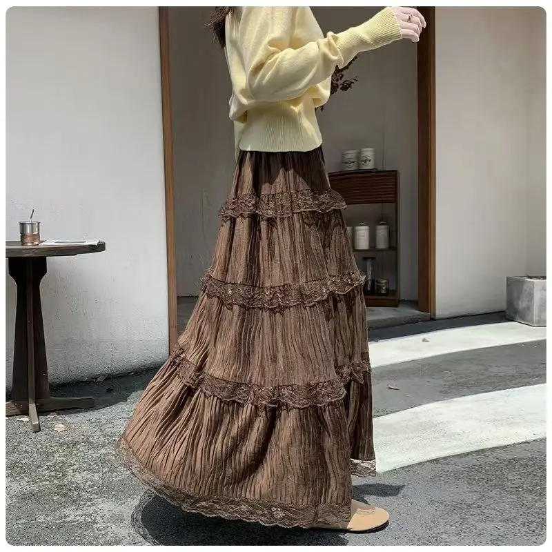 

2025 Autumn and Winter High Waist Lace Stitching Women's Elegant and Fashionable Cake Dress