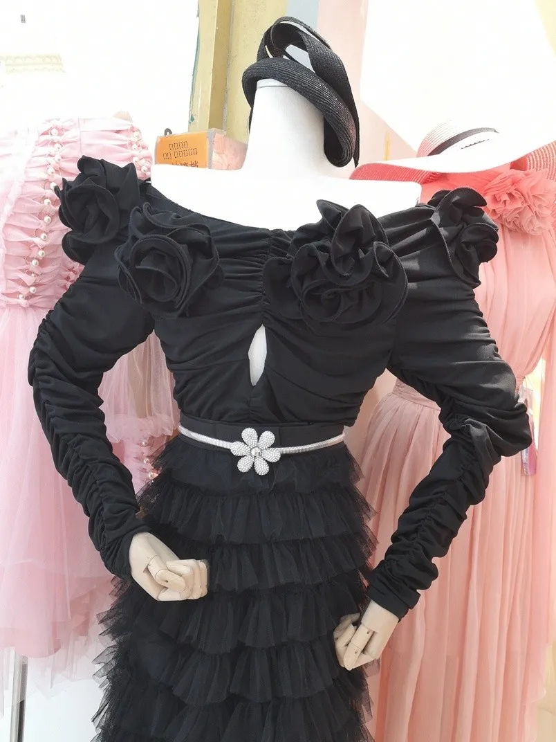 

Новая весенняя женская приталенная футболка с длинным рукавом, открытыми плечами, цветочным 3D-декором, в уличном стиле, повседневный топ