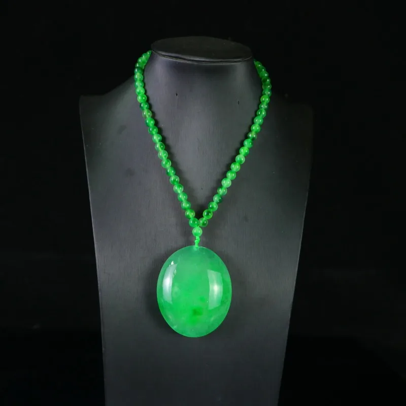 

Natural High Ice Quartzite Jade Classic Simple Pendant Necklace