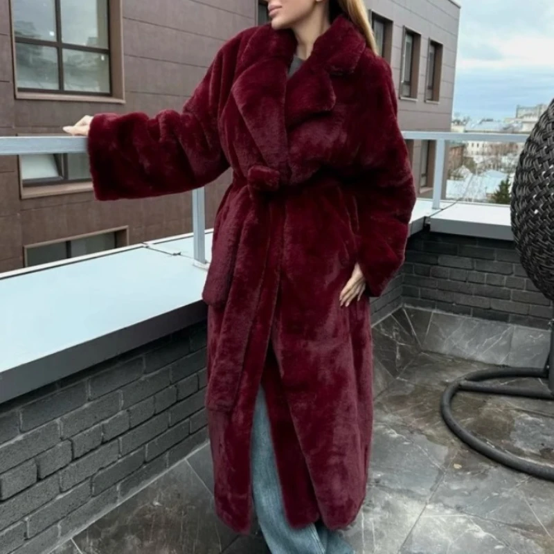 New Fall/winter Faux Fur Coat for Women, Thick and Long, Faux Rabbit Fur, Loose and Warm, European-style Women's Clothing
