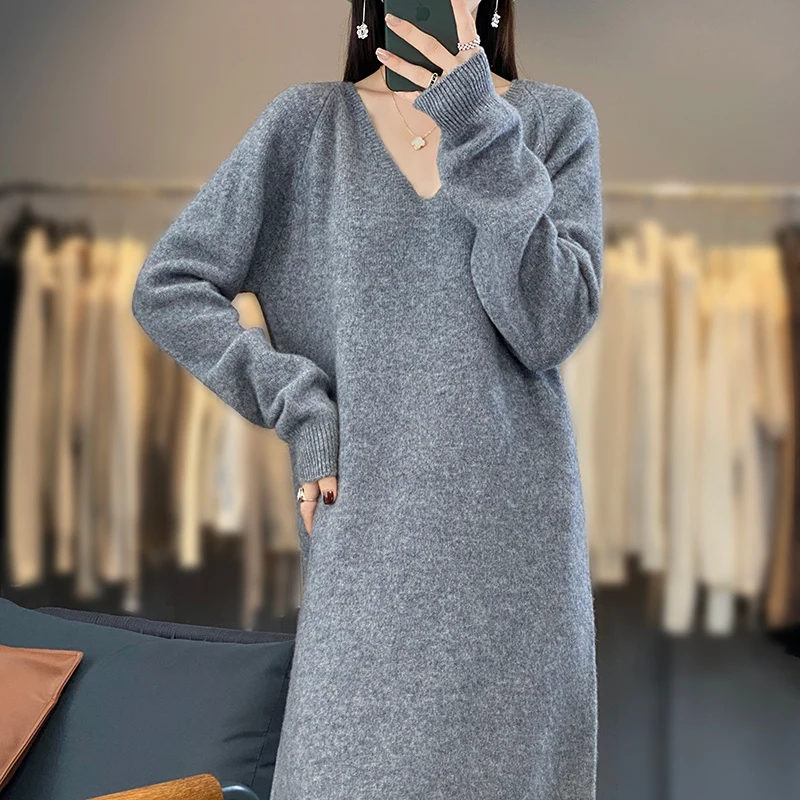 Fall/Winter 2023 New Long 100 Pure Wool Knitwear Women\'s V-neck Dress Loose Slim Sweater Top