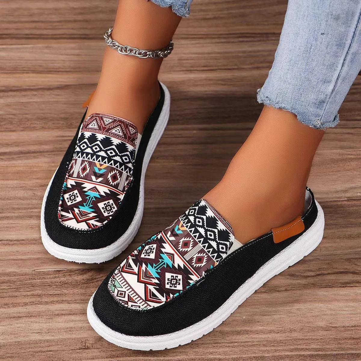 Spring Summer Women Round Toe Half Slippers Fashion Walking Shoes Color Matching Casual Comfortable Shallow Mouth Women Sneakers