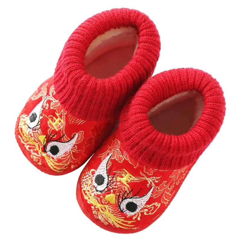 Red Traditional Chinese Style Embroidery Kids Shoes Infant Soft Bottom Baby Tiger First Walkers Shoes for Chinese New Year