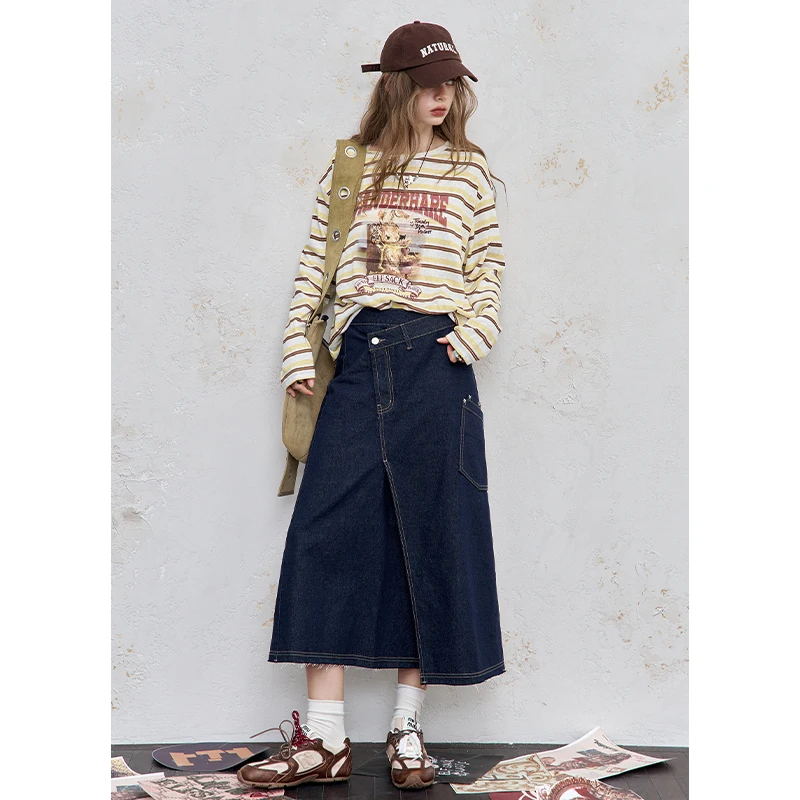 ELFSACK 2025 Autumn New Arrivals Casual Stripe Cartoon Embroidery Oversized Shirt Long Sleeve Shirt For Women