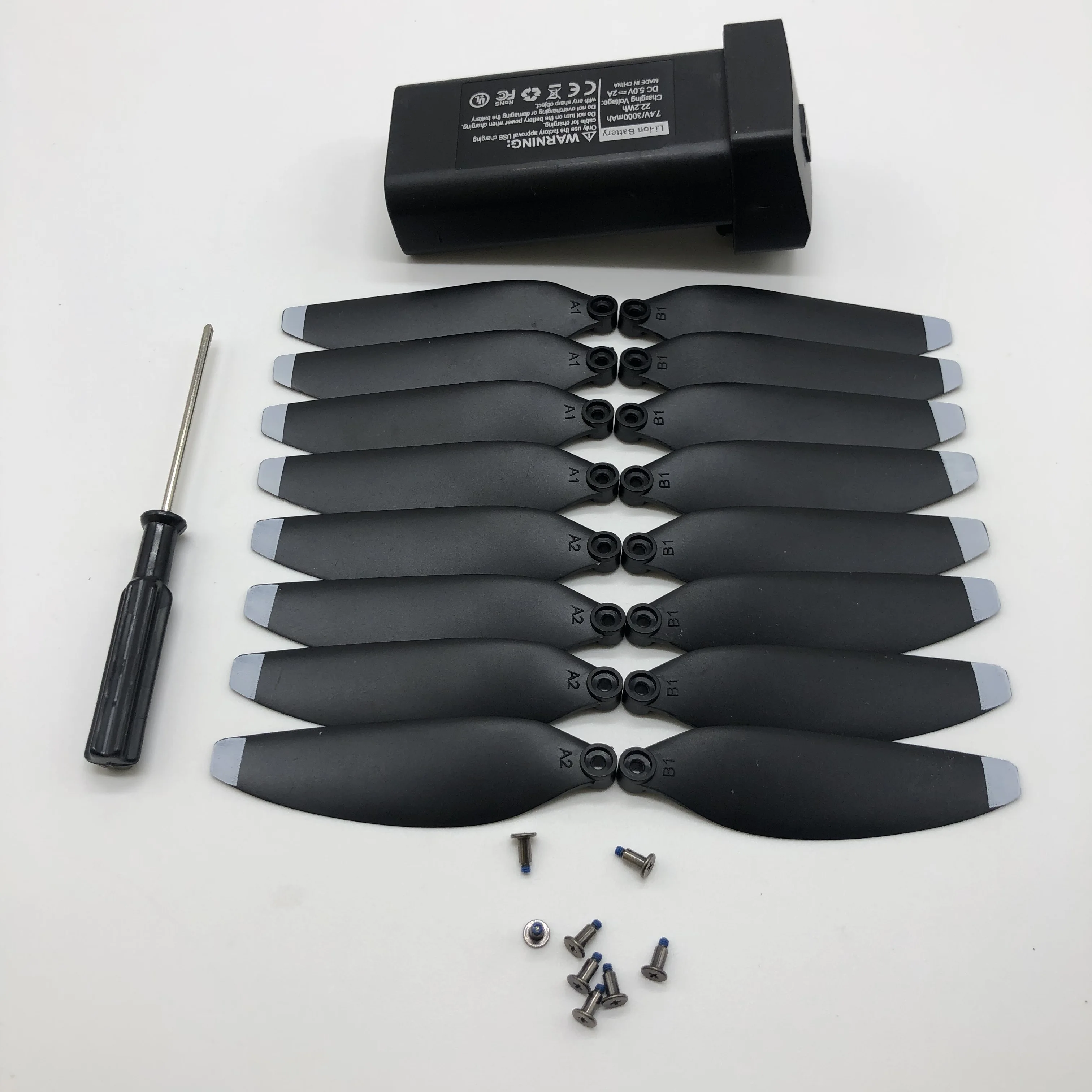 

L800 PRO 2 RC Drone Original Spare Part Kit Lipo Battery Propeller Maple Leaf Wing Blade Part RC Quadcopter Accessory