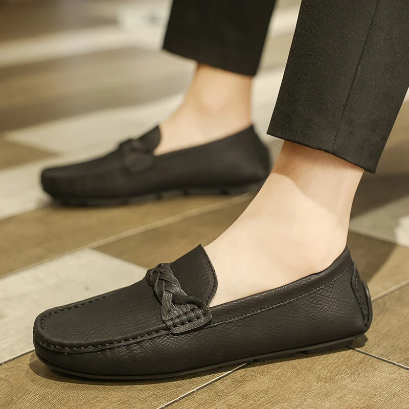 

Leather Men Shoes Slip on Casual Luxury Brand Men Loafers Italian Moccasins Breathable fashion Men Driving Shoes Chaussure Homme