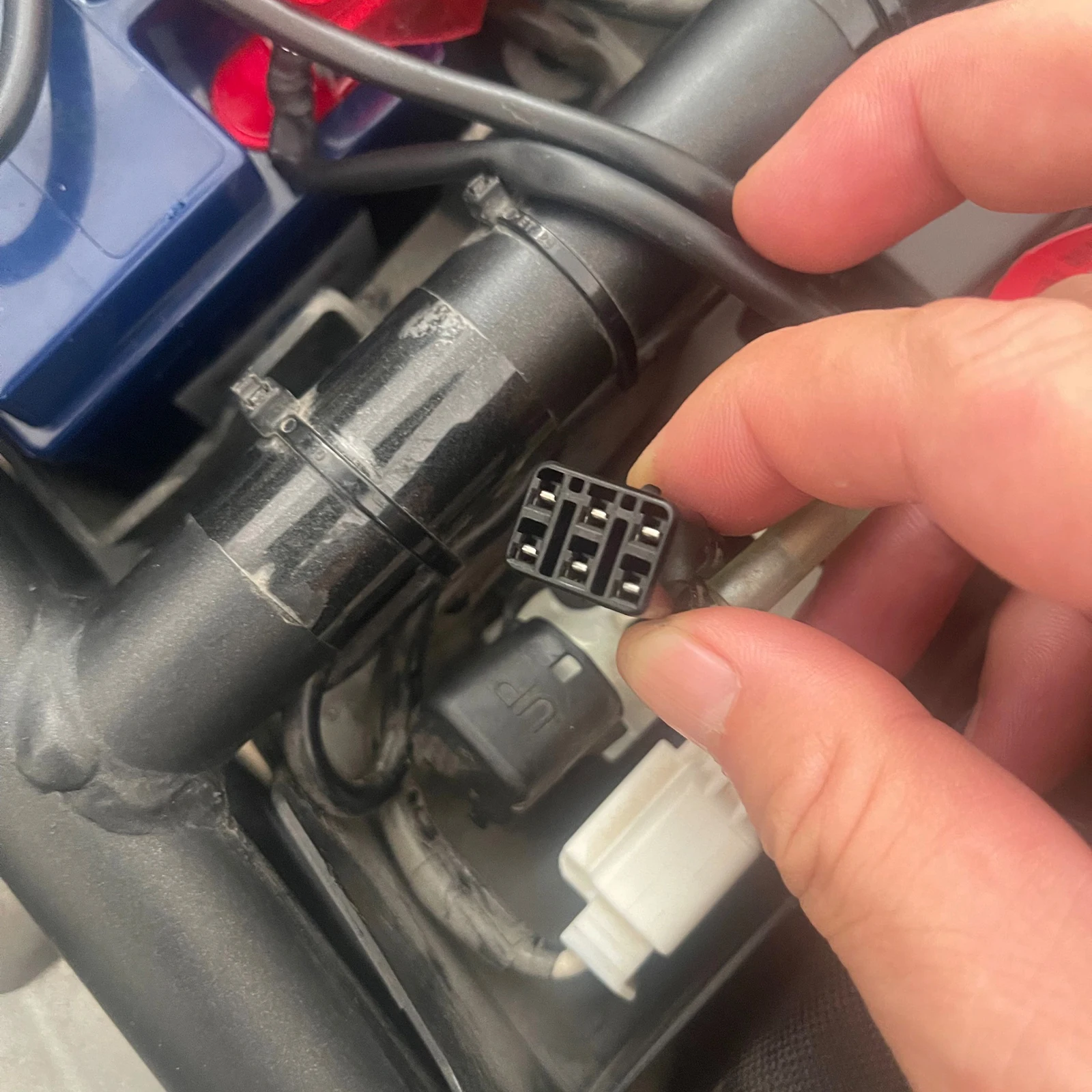 Für Royal Enfield 6Pin zu OBD2 Diagnose Kabel Für Hunter 350/Himalaya/Classic 350/Meteor 350 Motorrad OBD diagnose Kabel – Detail 4