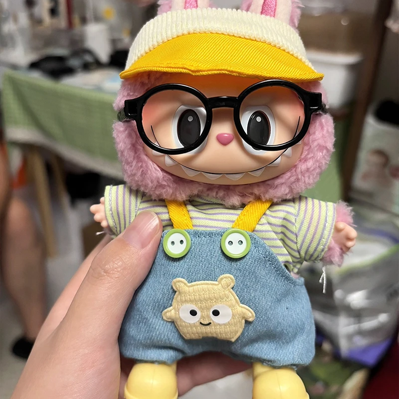 

17cm Cartoon Animal Toy Overalls Decorative Kawaii Plush Dolls Jumpsuit with Hat Stuffed Doll Clothing for Party Favors