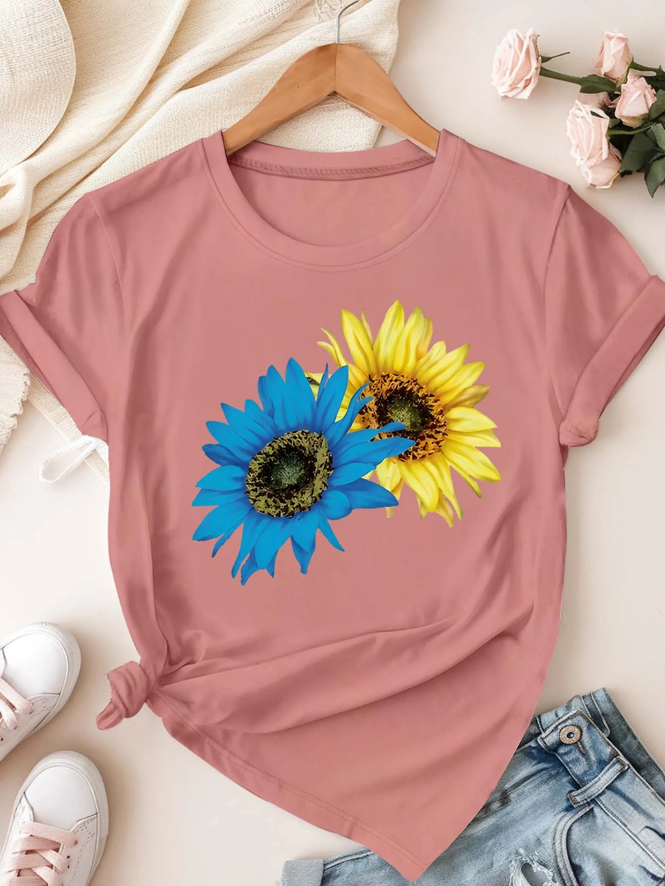 

Plus Size Dual Sunflower Inspired Graphic Tee for Nature Loving Elegant Trendsetters