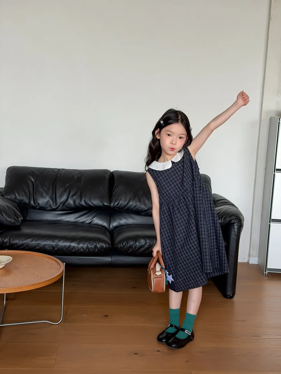 girl's summer plaid color-blocking dress, a Korean-style school dress, and a retro plaid doll collar vest dress