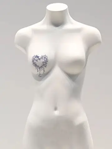 Adesivi temporanei per il petto della luna della farfalla della ghirlanda sexy Adesivi per tatuaggi alla moda con succo di erbe impermeabili e resistenti al sudore