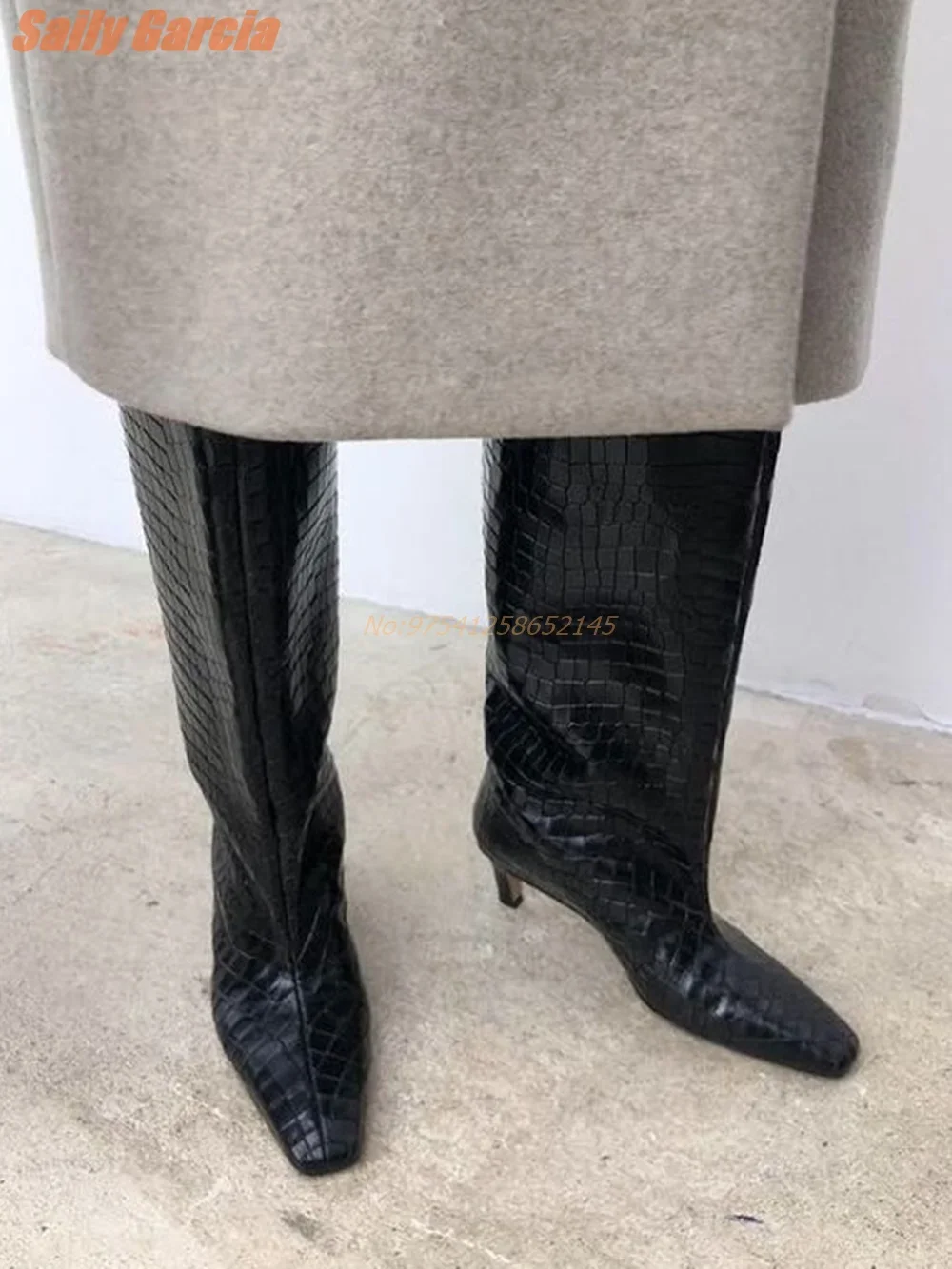 Crocodile Print Solid Boots Low Heel Long Small Square Toe Knee-High Women\\\'s Boots Black Daily Genuine Leather Fashion New