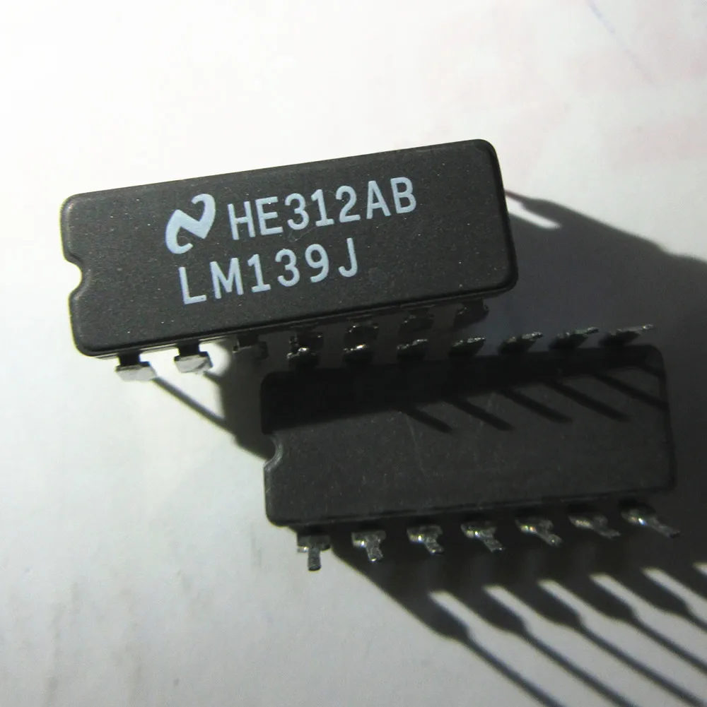 Original Chip LM139J Low power low offset voltage CDIP14 package CDIP-14 LM139