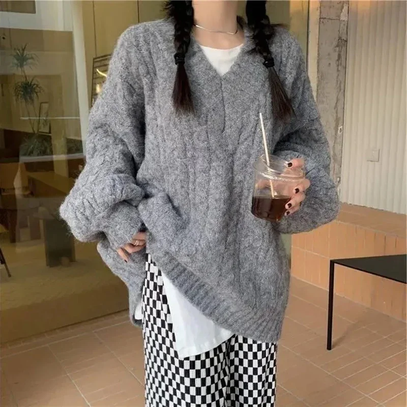 Maglione lavorato a maglia con maniche a lanterna donna coreano solido Twist scollo a v autunno inverno Pullover caldo moda sciolto Casual stile grazioso maglioni