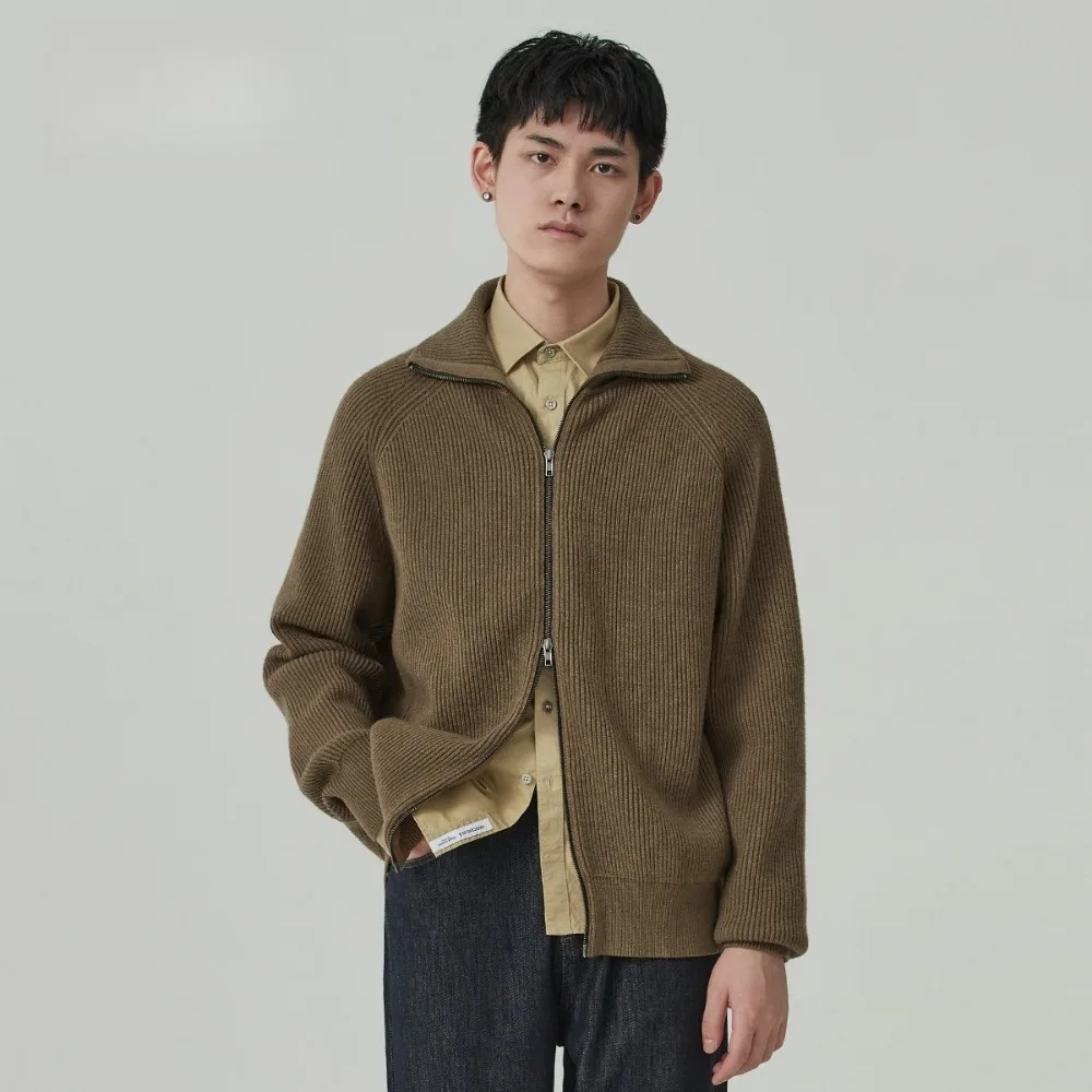 سترة محبوكة سميكة بأكمام طويلة للرجال من تيسكو لخريف وشتاء 2025 وأكمام منسدلة وأكمام فضفاضة