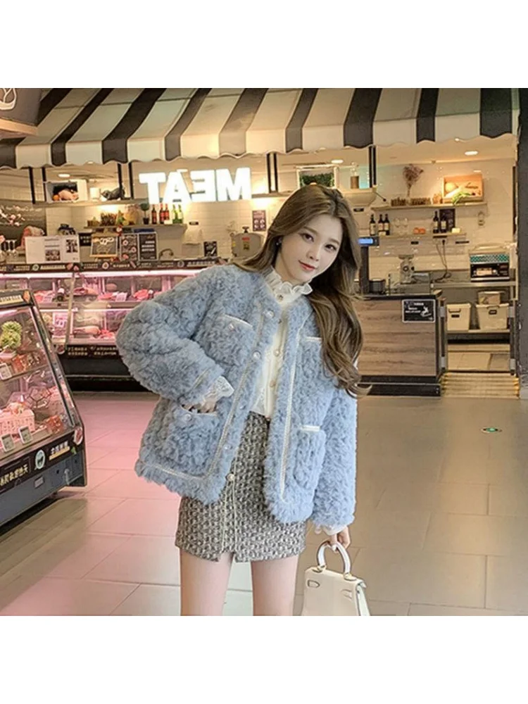 Winter French Warm Cute Faux Fur Socialite Delicate Elegant Blue Pearl Button Loose Dating Commuting Fashion Round Neck Coat