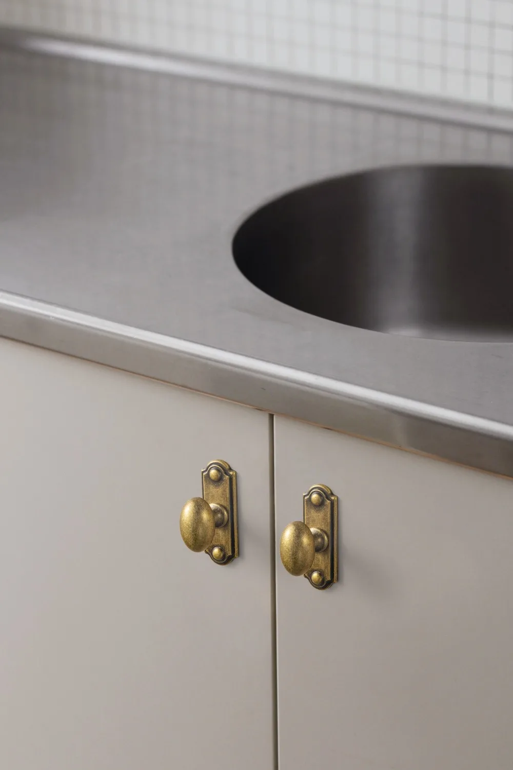 Goo-Ki Low Profile Antique Brass Cabinet Pulls Double Hole Centers(11.4''/12.6'') Zinc Alloy Handle for Drawer Cupboard Wardrobe