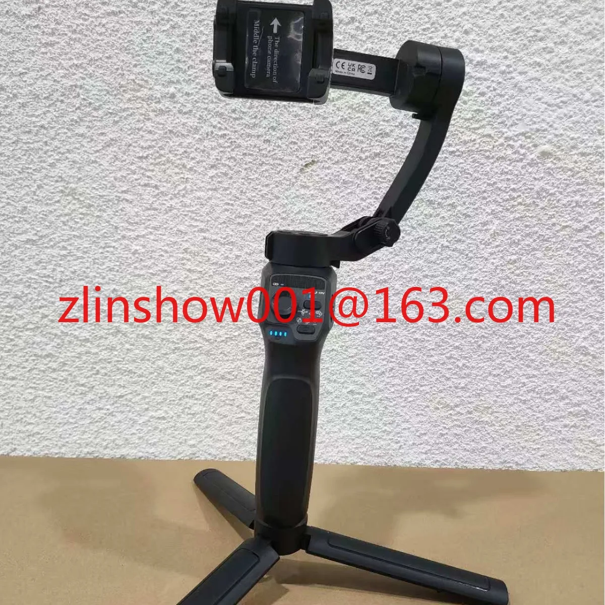 

New foldable three-axis stabilizer PTZ with AI face tracking intelligent face tracking