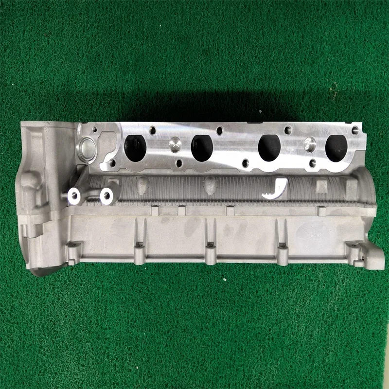 D8fa Complete Cylinder Head For Engine Assembly 1433147